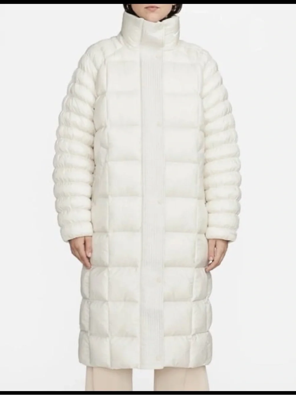 NWT NIKE OVERSIZED THERMA FIT PUFFER